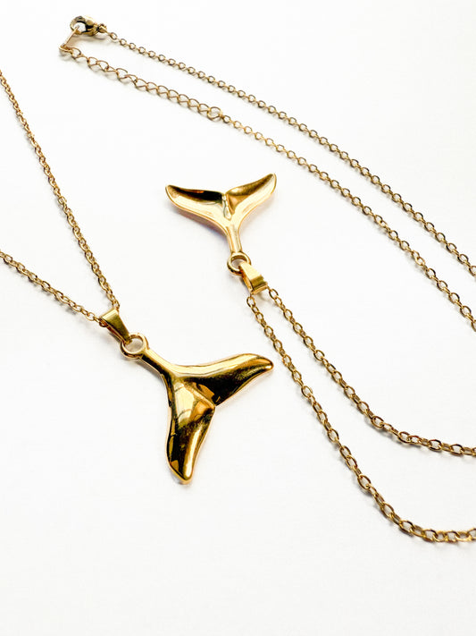 Tohorā Necklace